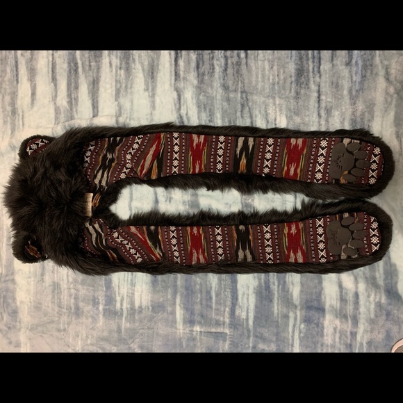 Black Bear 🐻 Spirithood - Picture 4 of 8